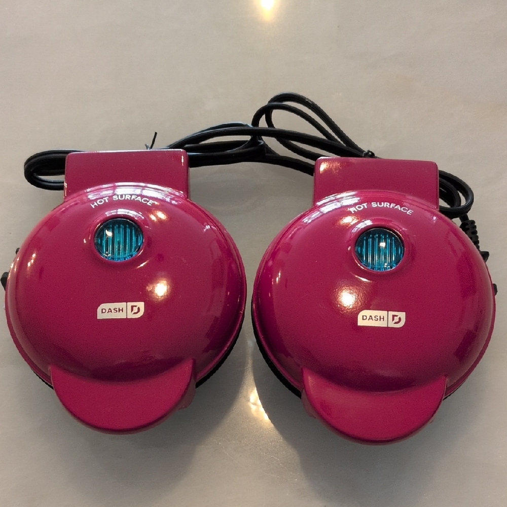 Dash Mini Waffle Makers x2